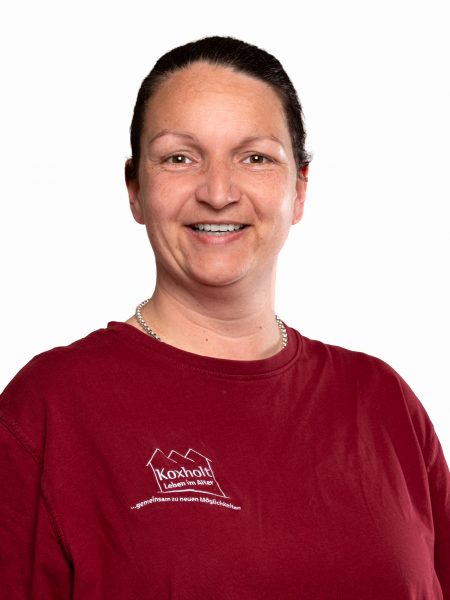 Ariane Adler